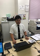 芳屋　祐市郎