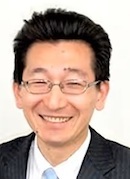 金森　利保