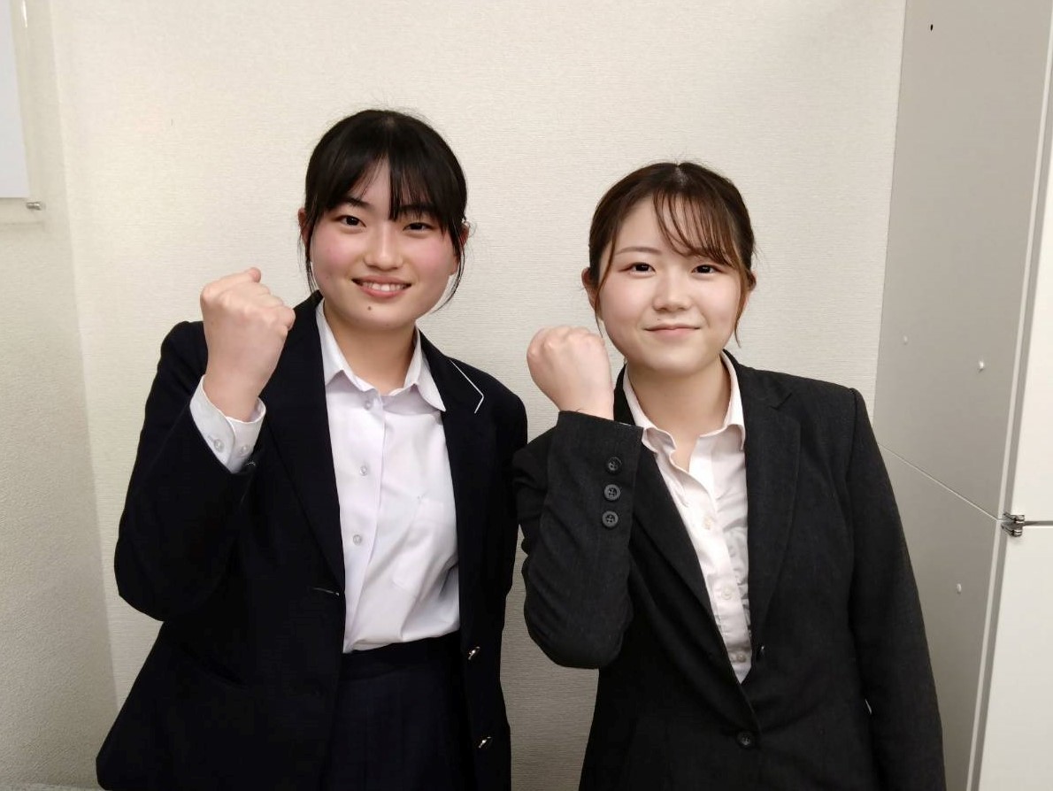 褒め伸ばしで勉強嫌いを克服し、入試直前の面接対策も毎日してくれて、合格することが出来ました!