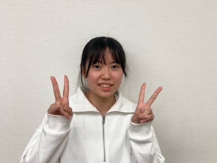 わからない問題をわかりやすく解説してくれて、千葉経済大学付属高校に合格しました。