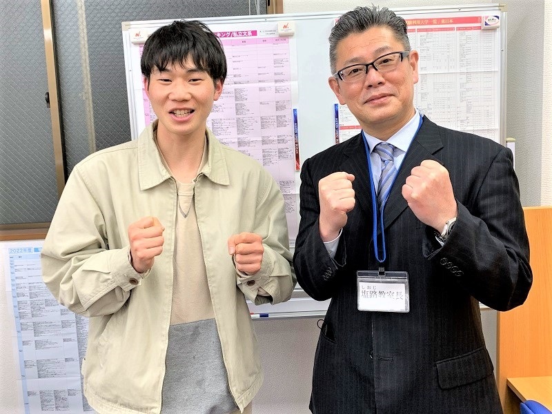 個別の授業は質問がしやすく、最後までちゃんと教えてくれたので頑張れました。青山学院大学に現役合格できました!