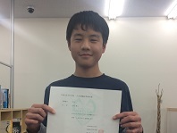 1対2の少人数だからすぐに聞ける!答えではなくヒントをもらって自分で考える力を付けてくれました!