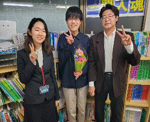 授業で先生たちがいろんな話をしてくれて1回1回の授業が楽しみになって、そこで笑ったのが大切な思い出になった
