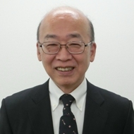 山田先生 (大阪教育大付属高校天王寺校舎→京都大学卒)