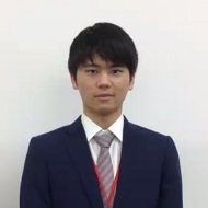 新堂 輝希