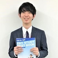 横江 祐人