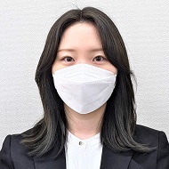 新井 ひとみ